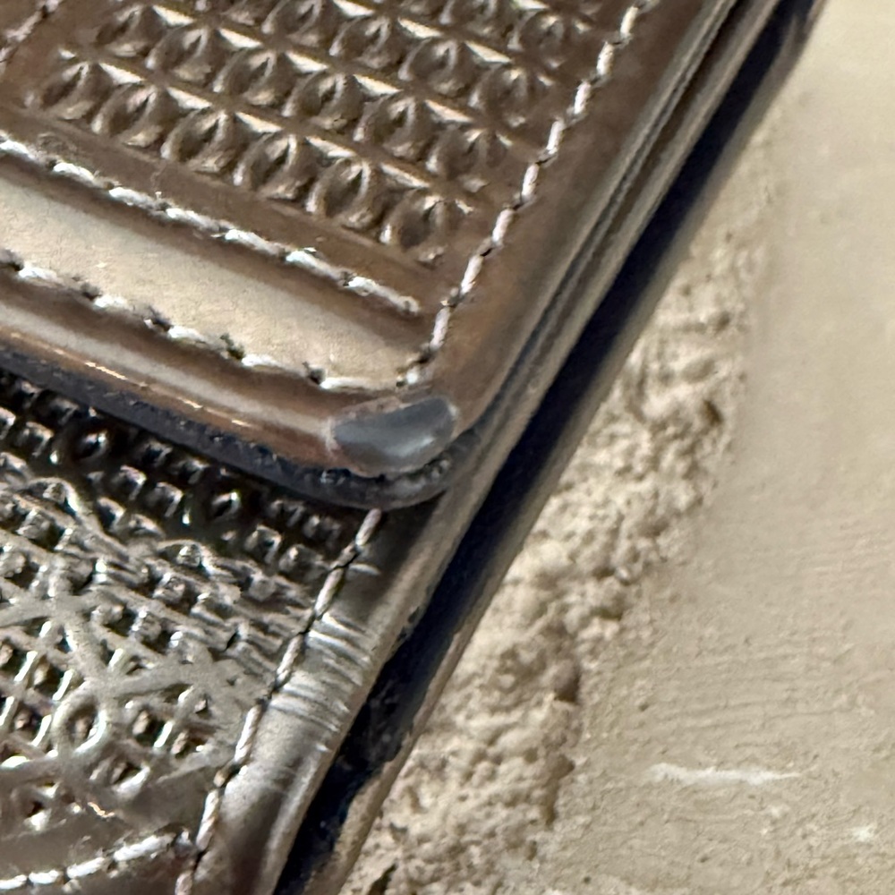 DIOR Diorama Gold Micro-Cannage Elancee Wallet - Picture 10 of 13